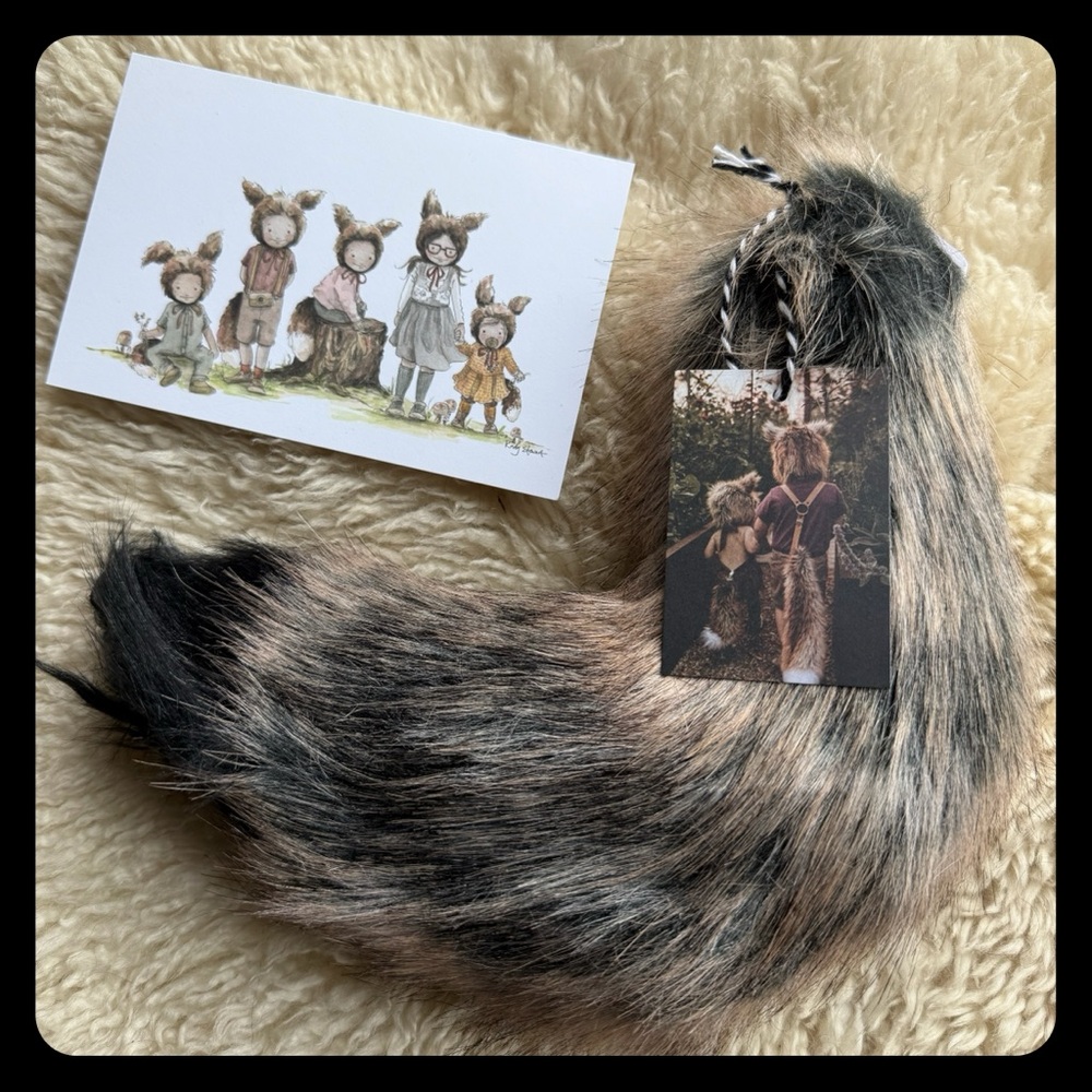 Native Fable Dire Wolf Tail